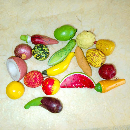 Small Fruits Set Of 18